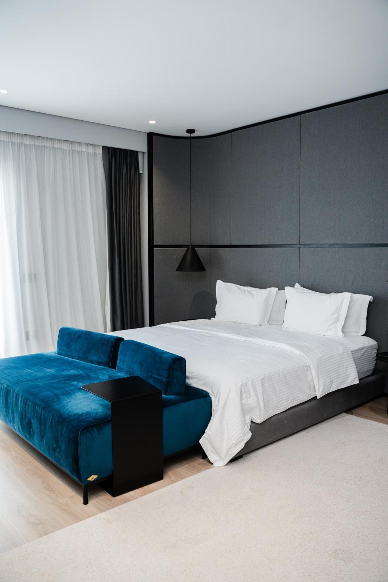 Demi Hotel Sarandë Esterno foto